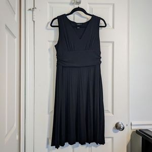 Pleated skirt little black dress, petite size